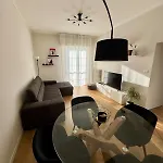 Апартаменти Modern Near Hospital And Center Парма