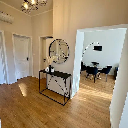 Modern Near Hospital And Center Parma