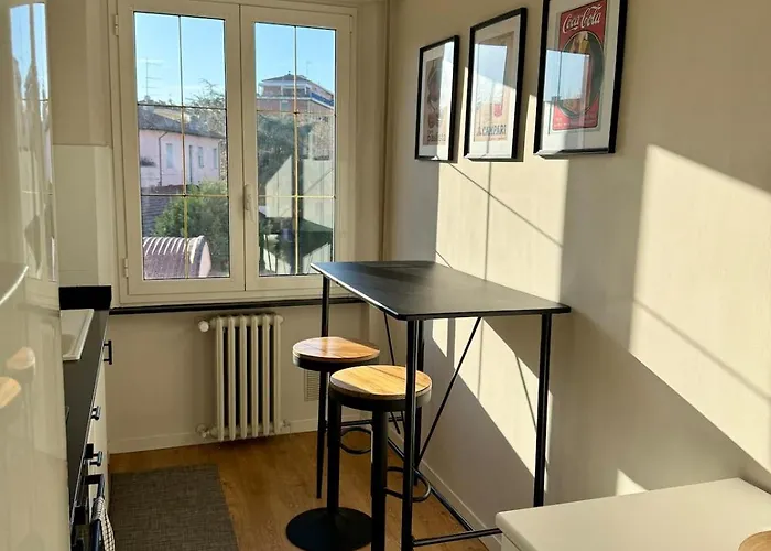 Modern Near Hospital And Center Parma