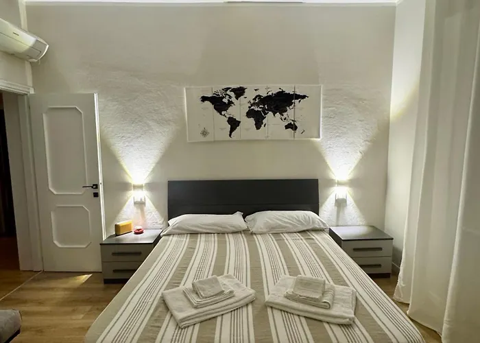 Modern Near Hospital And Center Apartment